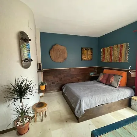 Chic & Practical Studio, 5 Min To Center & *