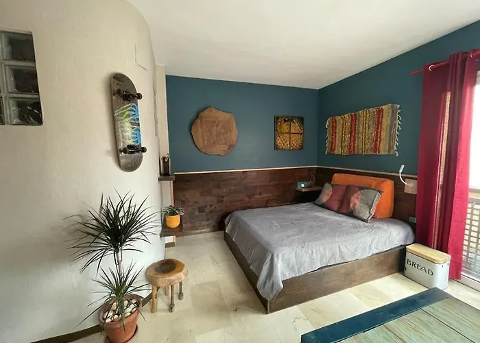 Chic & Practical Studio, 5 Min To Center & *