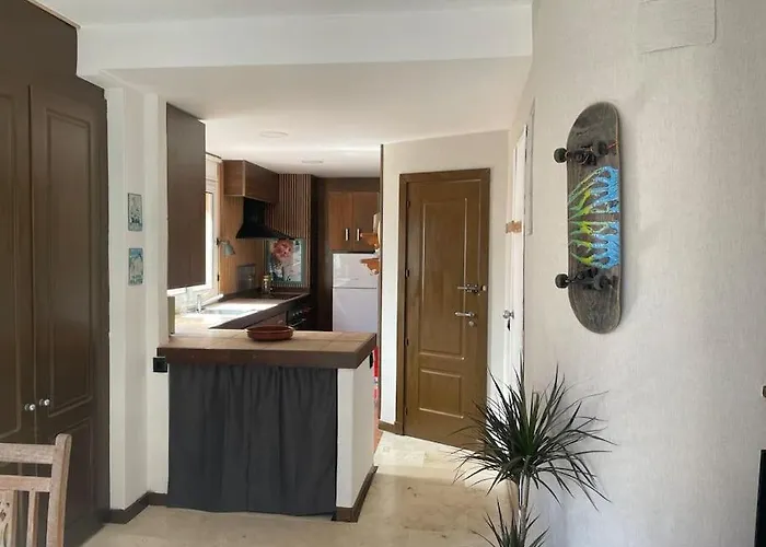 Chic & Practical Studio, 5 Min To Center & تريفة
